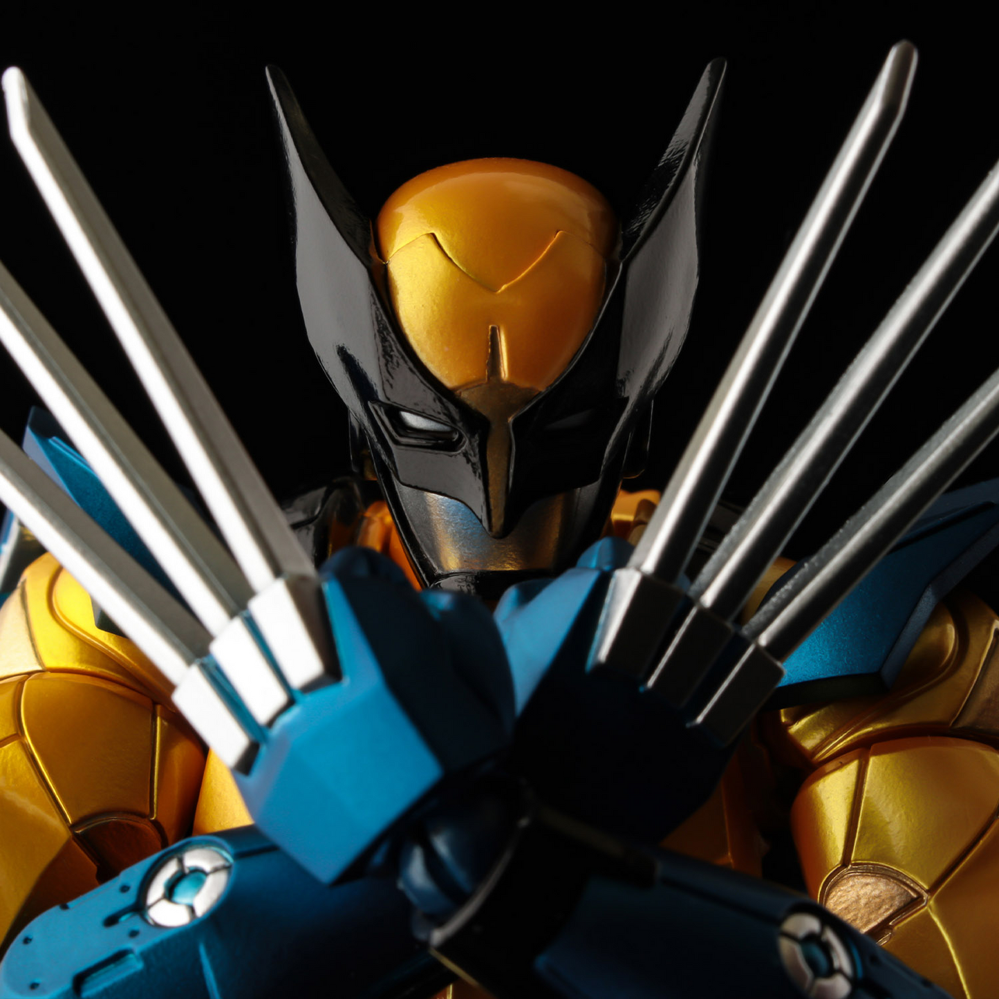 Marvel Fighting Armor Wolverine Action Figure (Reissue)