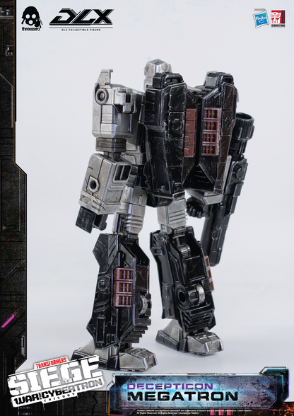 DLX Megatron - Transformers: War for Cybertron Trilogy